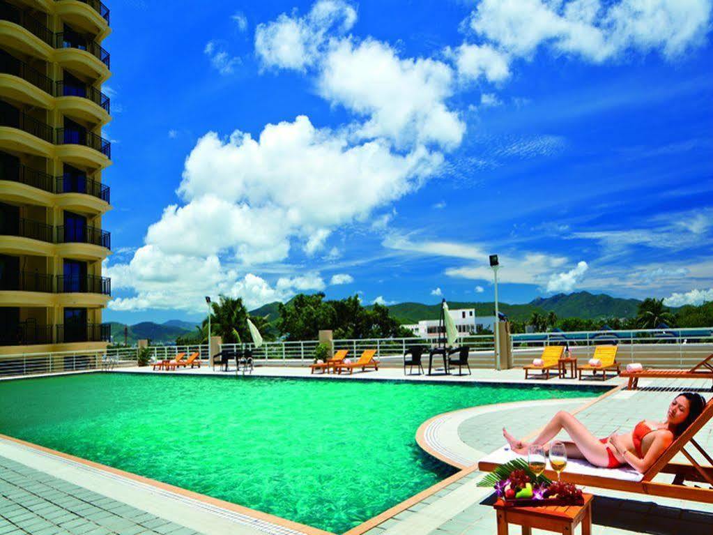 Gentle Grown Sanya Seashore Hotel Esterno foto