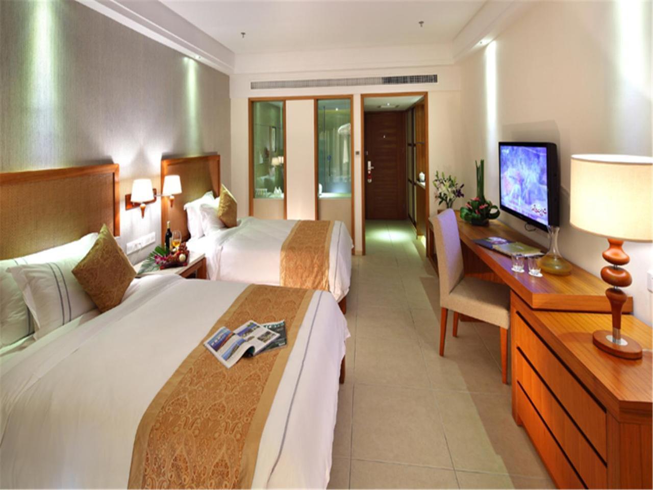 Gentle Grown Sanya Seashore Hotel Esterno foto